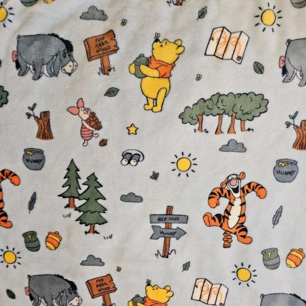 Winnie The Pooh Light Blue Plush Throw Blanket Tiktok Viral 50 X‎ 70 NWOT